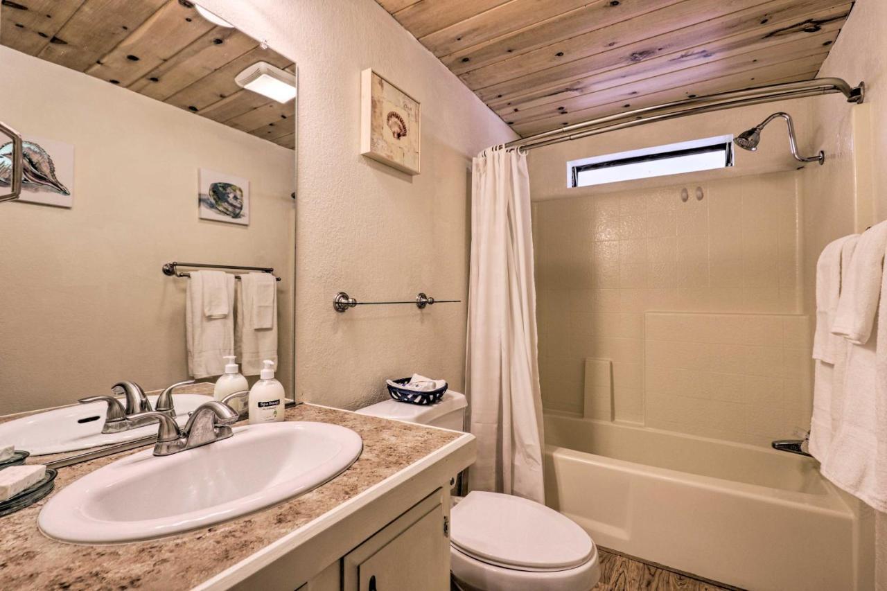 Rustic Bullhead City Retreat With Porch And Views エクステリア 写真