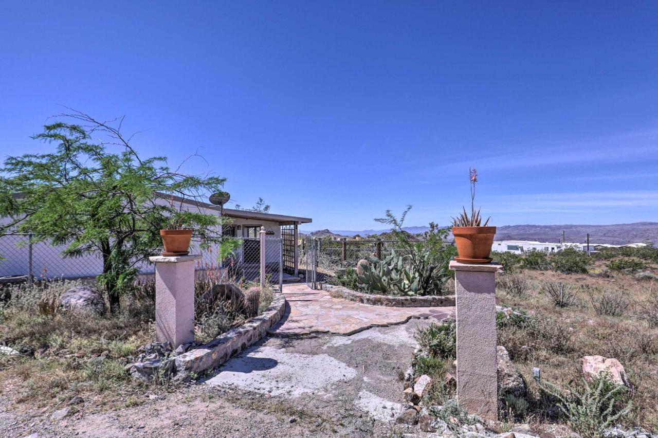 Rustic Bullhead City Retreat With Porch And Views エクステリア 写真